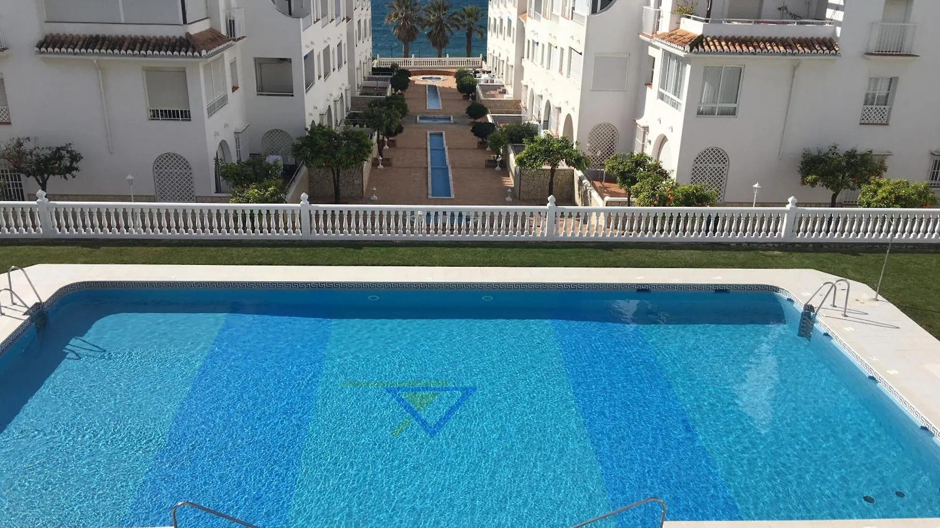 Fuentes De Nerja Apartment